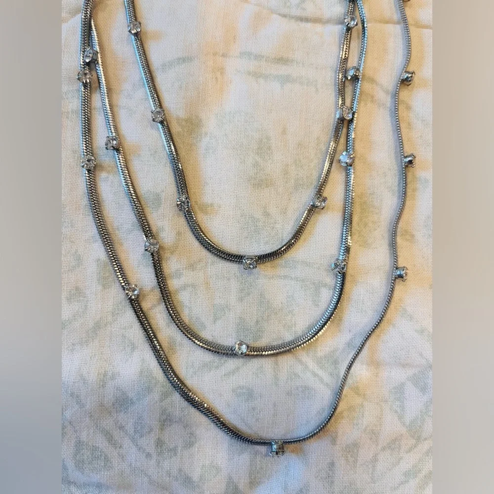 Ann Taylor Beautiful 3 tiered necklace BUNDLE ITEM ONLY